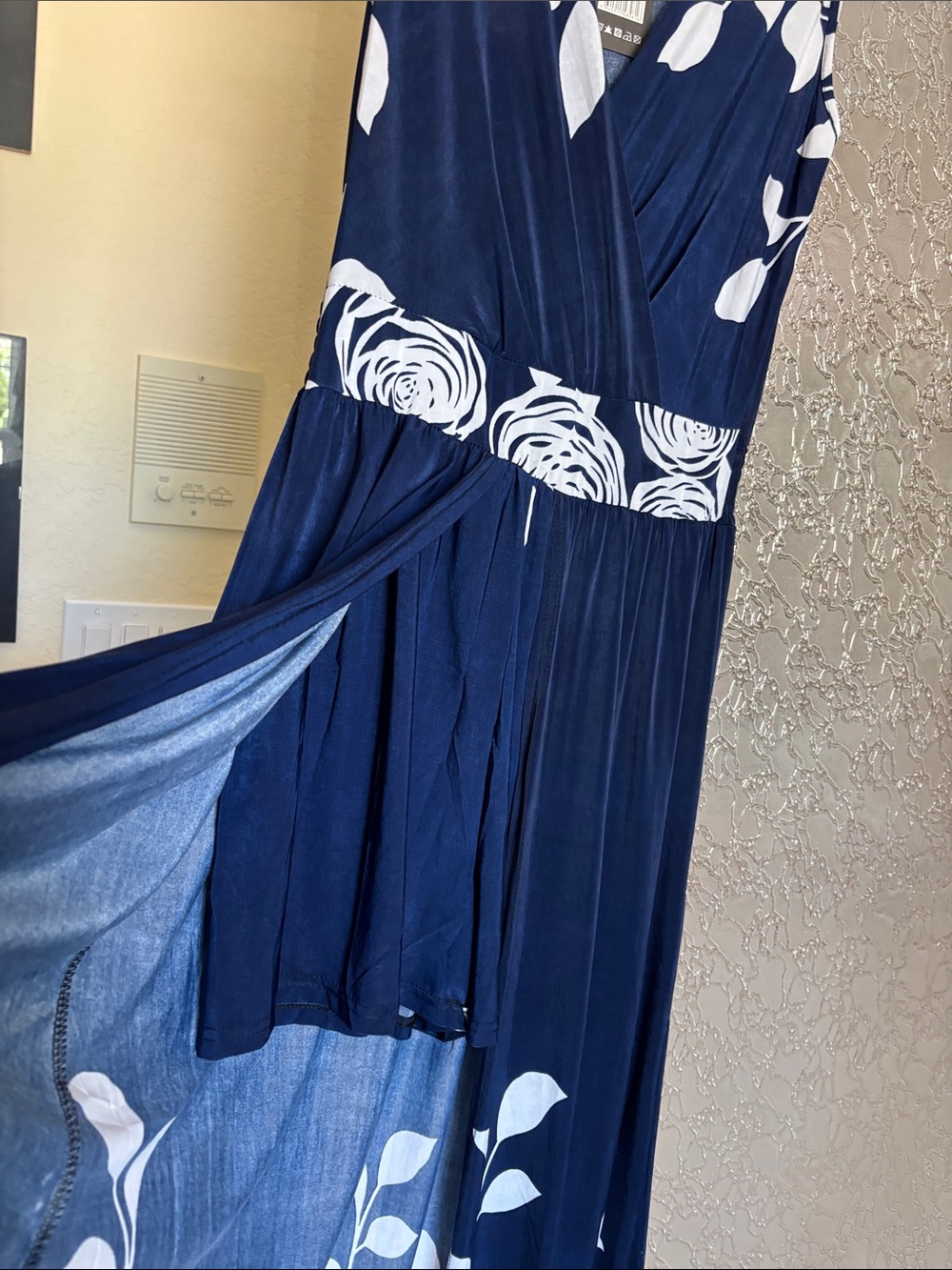 Sleeveless Navy Blue & White Floral Wrap Maxi Dress with attached shorts M/L NWT